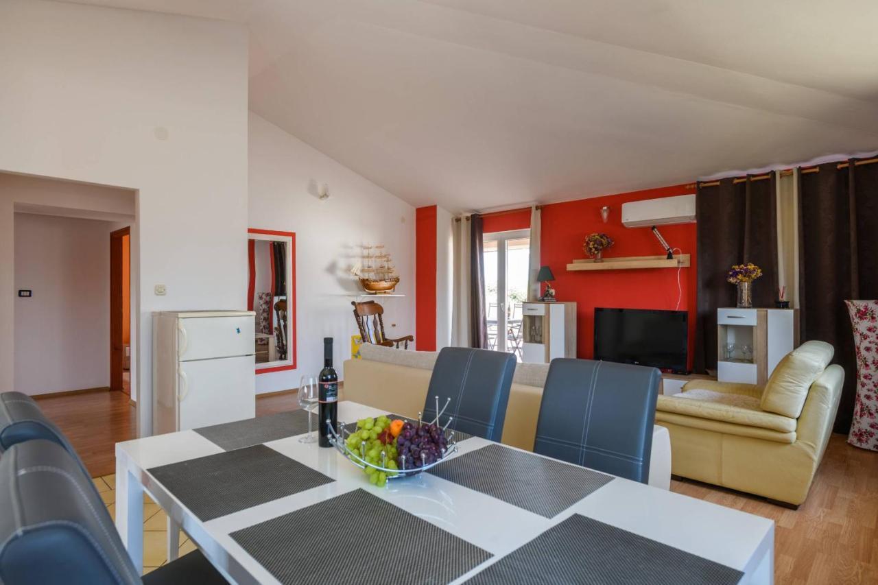 Ana Apartman Ližnjan Kültér fotó
